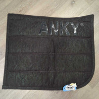 Sparkle Quilt Dressage Saddle Pad, non slip top *vgc, clean, mnr hair, creased
