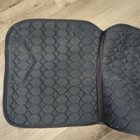 Thin Quilt Dressage Saddle Pad, 2x piping *gc, clean, v.hairy, mnr snags, cut tabs, seam pulls
