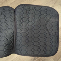 Thin Quilt Dressage Saddle Pad, 2x piping *gc, clean, v.hairy, mnr snags, cut tabs, seam pulls
