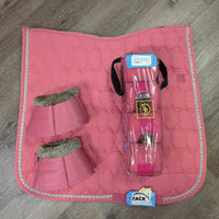 Quilt Dressage Pad, piping, bling, Faux Fur Bell Boots, 4 Polo Wraps, Bag *vgc, clean, hair, mnr dirt, stains, rubs, threads, cut tabs
