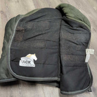 Med?Hvy Winter Stable Blanket, Rolled Fleece Shoulders, 2 legs *gc, clean, residue, v.hairy, sm holes, unstitched & torn seams, rubs & snags
