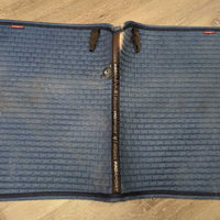 Suede Quilt Dressage Saddle Pad *gc, bleach?, mnr pills, clean & dirty? residue, v.hairy
