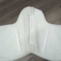 Fleece Fitted Hunter Saddle Pad *vgc, clean, clumpy, mnr hair
