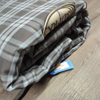 Winter Blanket, 2 legs *vgc/xc, clean, mnr wpf, older?
