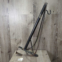 Hvy Stall Mount Wire Saddle Rack, hook *gc/fair, older, rust, scratches, peeled & chipped painted
