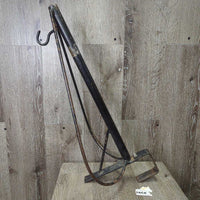 Hvy Stall Mount Wire Saddle Rack, hook *gc/fair, older, rust, scratches, peeled & chipped painted
