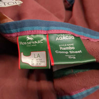 Light Fleece Keyhole Competition Quarter Sheet, tail *vgc, clean, mnr hair, residue?dust & marks, mnr wpf
