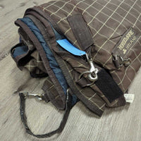 200g High Neck Winter Blanket, tail *gc, dirty, faded, mnr wpf, residue, sm holes & snags, older, discolored
