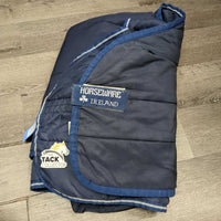 Light?Med Quilt Liner, Snap In *gc, clean & dirt/residue, faded, rubs, undone seam stitching, threads, puckers, older
