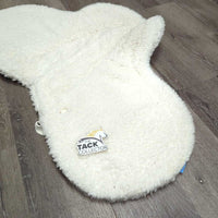 Fleece Fitted Hunter Saddle Pad, Tabs *gc, v.clumpy, clean, mnr hair, stains, older
