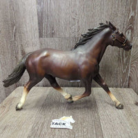 Vintage Chestnut Pacer Stallion #46 *gc, scuffs, scratches, rubs
