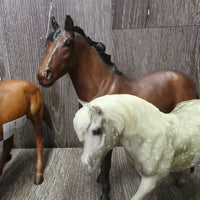 Set of 4: Black Beauty, Ginger, Duchess & Merry Legs *vgc, ear rubs, scuffs, (Merry cant stand)
