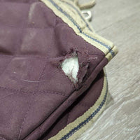 200g Disc Front Quilt Stable Blanket, detach neck, belly straps, tail *vgc, clean, smell, snags, tears, hair, threads
