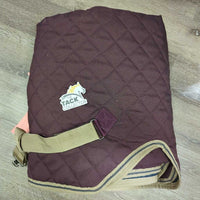 200g Disc Front Quilt Stable Blanket, detach neck, belly straps, tail *vgc, clean, smell, snags, tears, hair, threads
