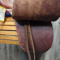 14 M *4" Syd Hill Leader Laureate Aussie Saddle, stirrup leathers, over girth, Narrow Aluminum Western Stirrups, 33" cotton string girth, Flaps: 18"L x 12"W Serial # 65764
