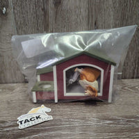Plastic Dog House, 5 Assorted Dogs, water Dish
