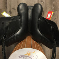 17.5 MW *5 Sankey XTSS Template Dressage Saddle, Black Sankey Cover, Large Front Blocks, Front & Back Gusset Panels, Wool Flocked, Flaps: 15.75"L x 12"W Serial # 18 T XTSS 019415