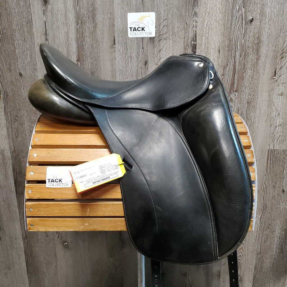 17.5 Adj *5.25 Regal Dressage Saddle, Xlg Front Changeable Blocks, Wool Flocked, Rear Gusset Panel, Flaps: 16.5