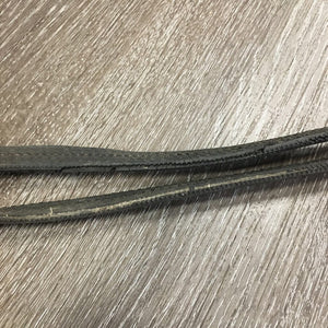 Rubber Reins *gc, dirty, dry, split/cracked rubber, twisted,s tiff