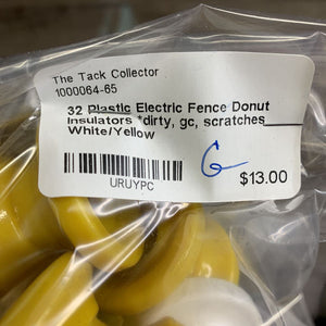 32 Plastic Electric Fence Donut Insulators *dirty, gc, scratches