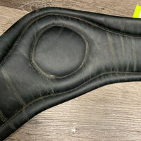Wide Padded Anatomical Girth, Center D Ring *0 center strap, vgc, dusty, mnr dirt, creases, faded, hairy seams