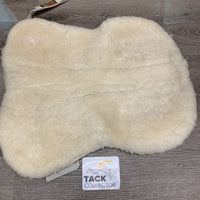 Sheepskin Half Pad Rolled Edge *gc, stained, v. pilly, threads, clumpy, thin spots, torn at wither, rubbed