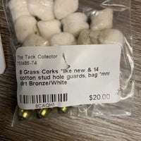 8 Grass Corks *like new & 14 cotton stud hole guards, bag *mnr dirt