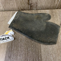 Double Sided Pimple Curry Mitt *gc, v.dirty, stains, discolored, faded
