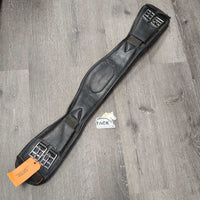 Thick Padded Dressage Girth *gc, dirty, hair, dry, 2 BROKEN keepers, curled/folded edges, deep creases
