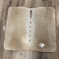 Cut Out Foam Fleece Saddle Pad *gc, dirty, hair, scratches?, clumpy, rubbed stained leathers
