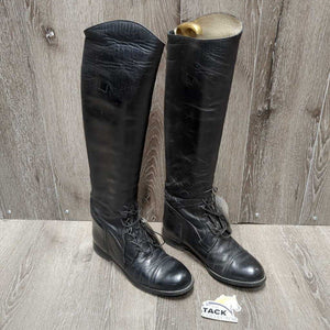 Pr Thick Leather Field Boots, Pull On, Pr Gold Boot Forms *gc, older, creases, rubs, mnr dirt, scratches & scuffs