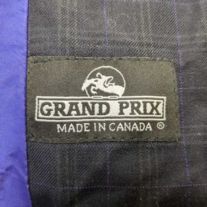 Show Jacket *fair, v.wrinkled, shrunk? washed, loose lining, hairy, mnr dirt, lining rip