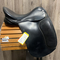 17.5 MW *5.25" Barnsby Special Crown Dressage Saddle, Navy Coon Schleese Cover, Lg Front Blocks, Wool Flocking, Rear Gusset Panels, Flaps:17"L x 11.5"W Serial #: S8333 *00
