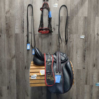 17" W *5.5" Zaldi Lander Dressage Monoflap, Navy Cover, 23" Padded Girth, 60" Stirrup Leathers, Double Bridle x2 Reins, Extra Padded Seat, Med Front Exterior Blocks, Foam Panels, Large Rear Gusset Panels, Flaps:17.5"L x 12.5"W Serial #: 130730 17 32
